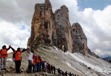 AUTORE: 360° Multivisioni AUTORE: 360° Multivisioni